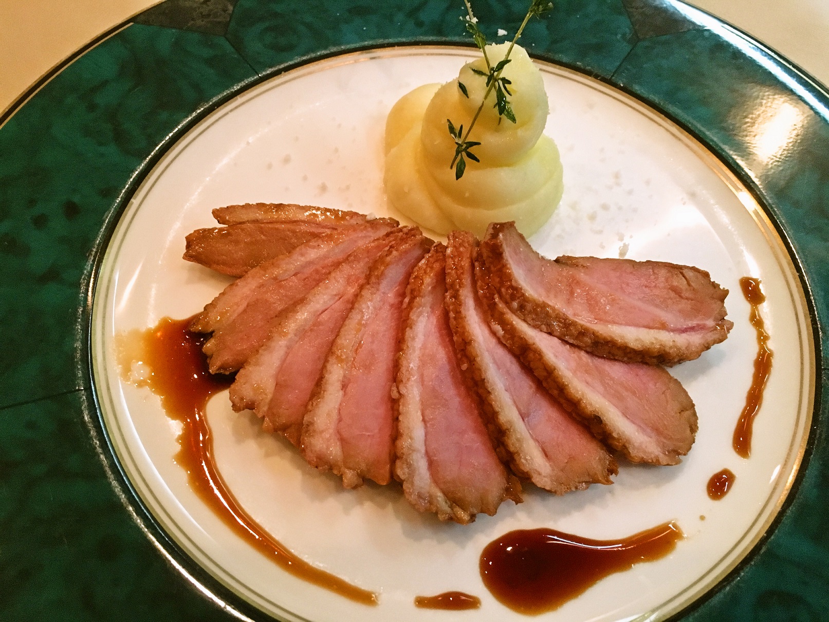 ディナーメニューの外観
